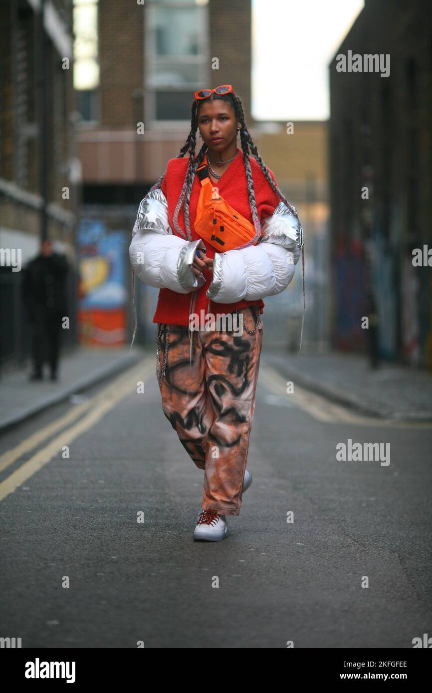 Femme de mode de style de rue de Londres Banque D'Images