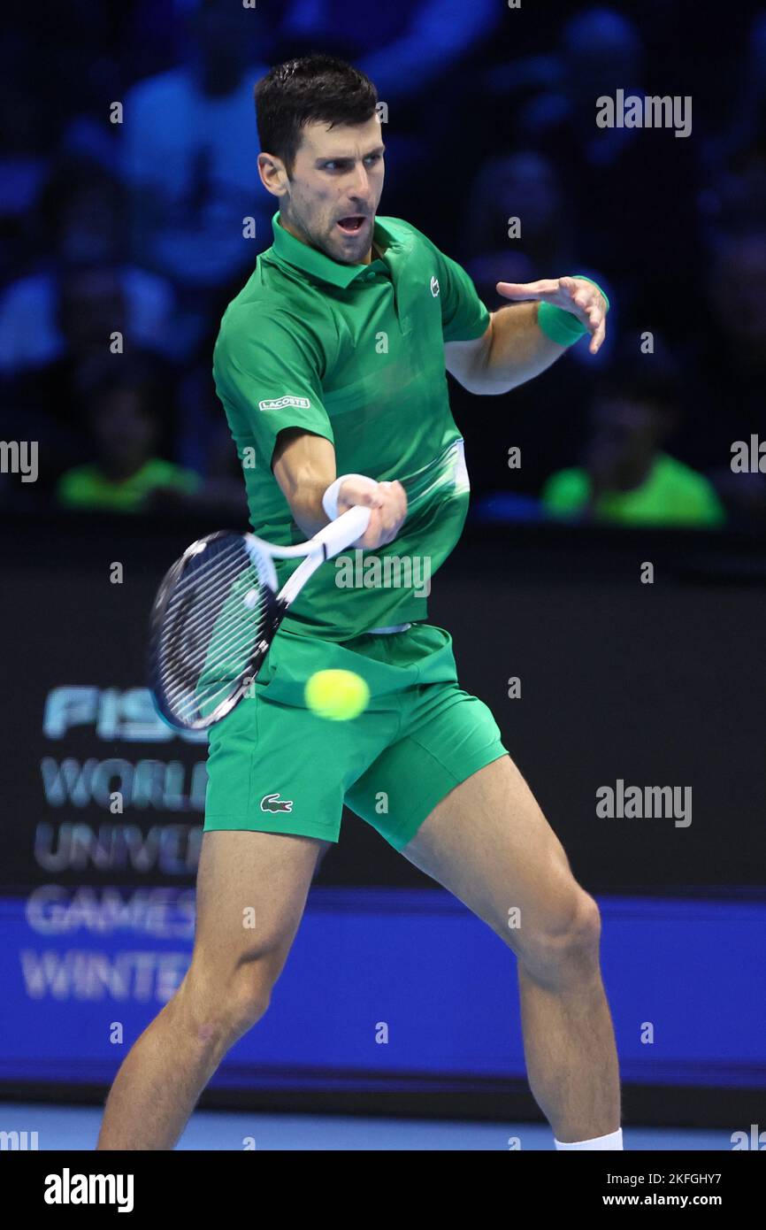 Novak Djokovic de Serbie lors du match des singles Round Robin entre Novak Djokovic de Serbie et Daniil Medvedev de Russie pendant le sixième jour des finales du Tour mondial de l'ATP de Nitto. Banque D'Images Novak Djokovic de Serbie lors du match des singles Round Robin entre Novak Djokovic de Serbie et Daniil Medvedev de Russie pendant le sixième jour des finales du Tour mondial de l'ATP de Nitto. Banque D'Images