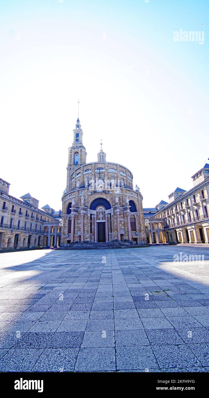 Vue de l'Université du travail de Gijón; Principauté des Asturies, Asturies, Espagne, Europe Banque D'Images