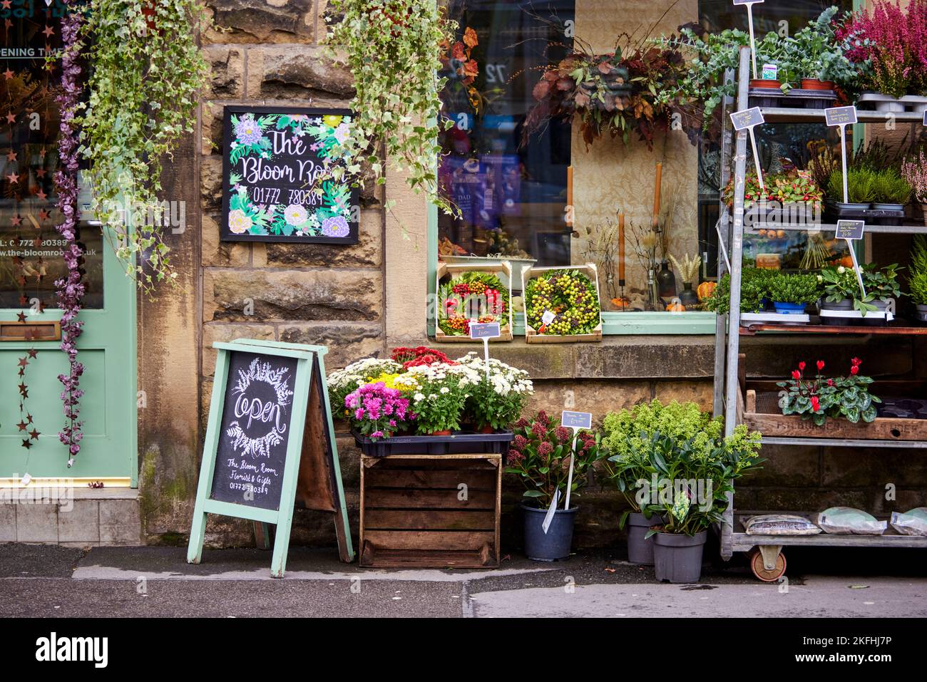 Boutiques de village dans la ville de marché de Longridge Ribble Valley dans le Lancashire, Angleterre, Banque D'Images