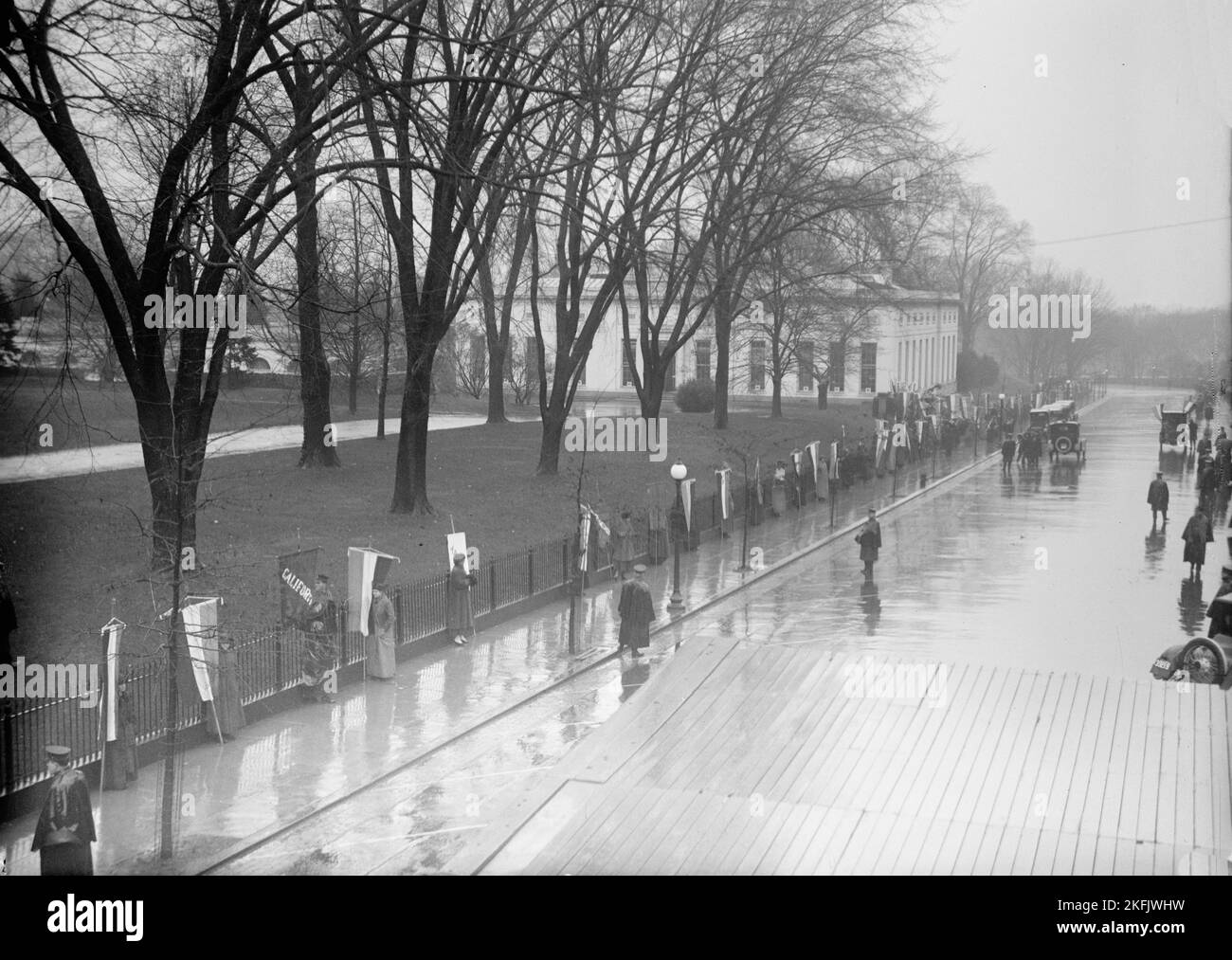 Femme au suffrage - Pickets à la Maison Blanche, 1917. Banque D'Images
