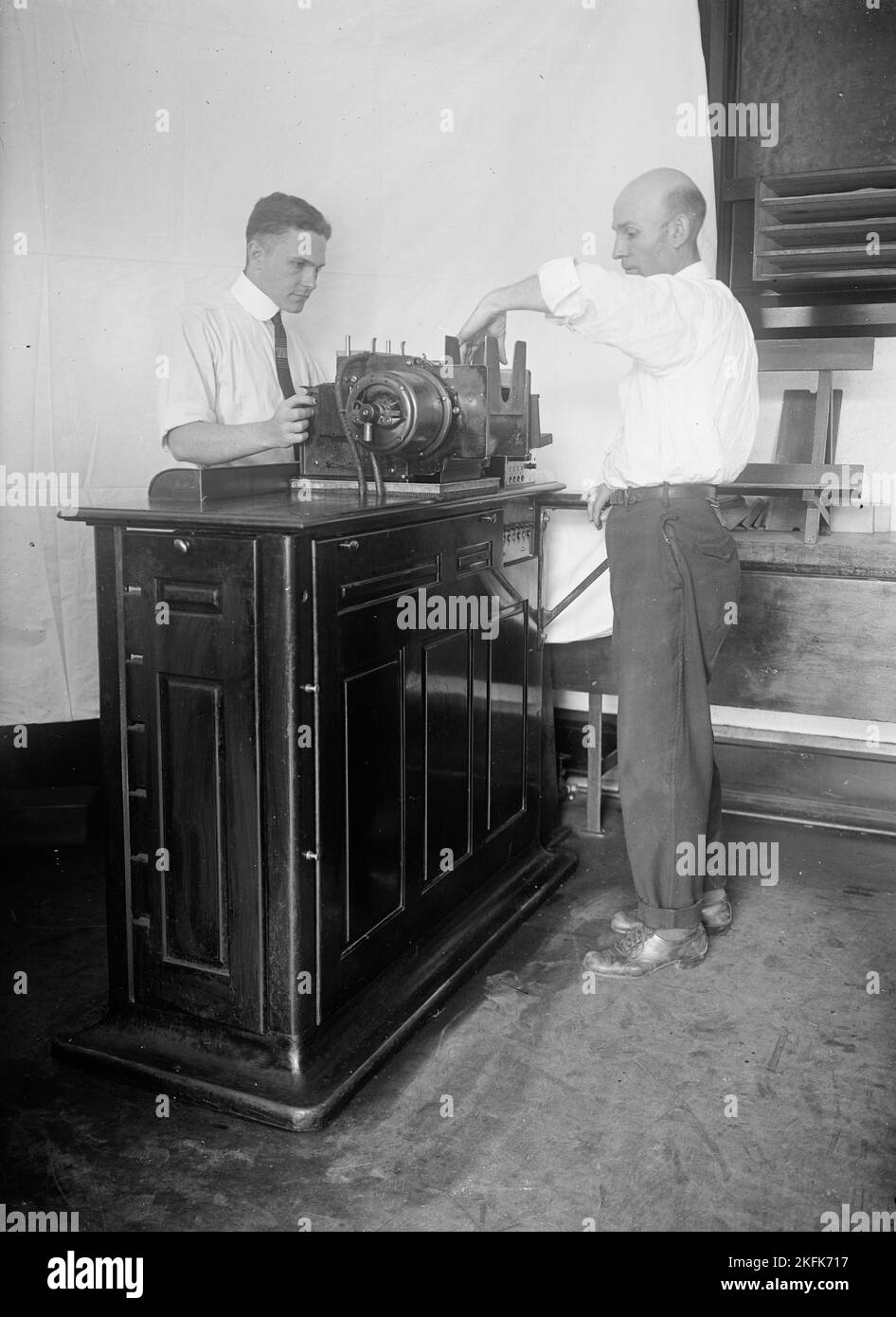 Bureau du recensement, Département du commerce des États-Unis - machine à tabuler, 1917. Banque D'Images