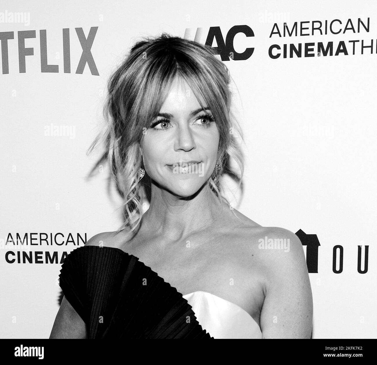 Los Angeles, CA - 17 novembre 2022 : Kaitlin Olson participe aux American Cinematheque Awards 36th en l'honneur de Ryan Reynolds au Beverly Hilton Banque D'Images Los Angeles, CA - 17 novembre 2022 : Kaitlin Olson participe aux American Cinematheque Awards 36th en l'honneur de Ryan Reynolds au Beverly Hilton Banque D'Images