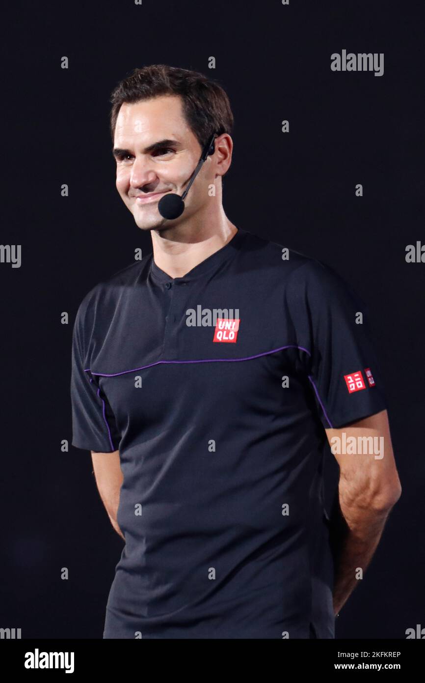 19 novembre 2022, Tokyo, Japon: Roger Federer participe à l'ÉVÉNEMENT UNIQLO LifeWear Day Tokyo 2022 avec Roger Federer au Ariake Coliseum de Tokyo. Federer et ses collègues UNIQLO Global Brand Ambassadors, Kei Nishikori, ainsi que Shingo Kunieda et Gordon Reid, champions du tennis en fauteuil roulant. Federer a participé à un programme unique qui comprend des séances d'encadrement et de mentorat pour les enfants. (Image de crédit: © Rodrigo Reyes Marin/ZUMA Press Wire) Banque D'Images