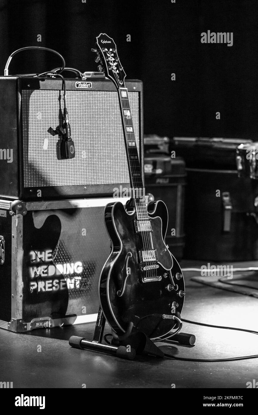 The Wedding présente guitare et amplificateurs - concert à l'Aquarium, Lowestoft, Suffolk - le 9 décembre 2016 Banque D'Images