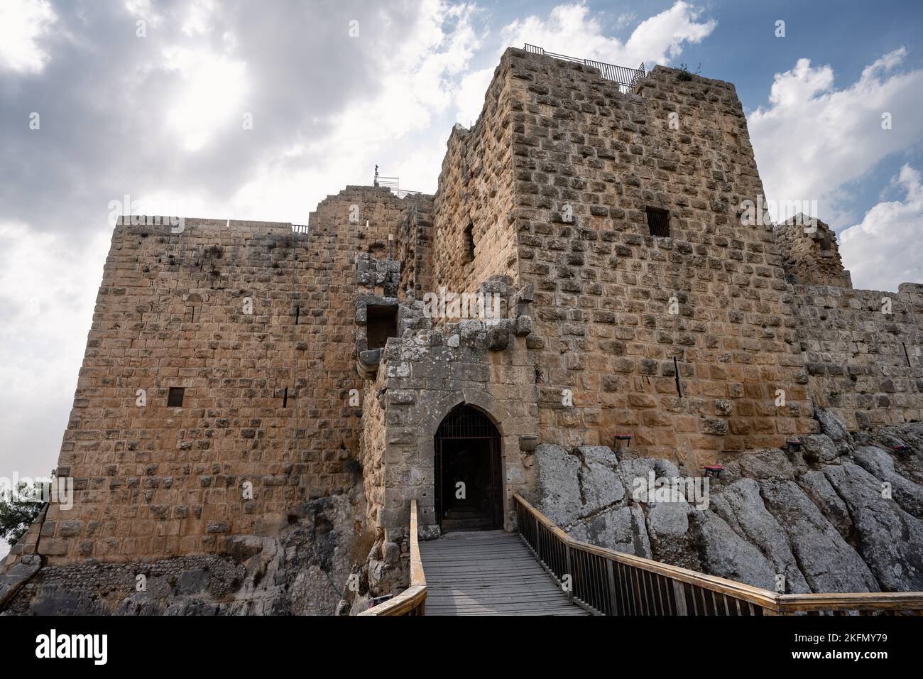 Extérieur du château d'Aljoun en Jordanie, une forteresse Ayyubid Banque D'Images