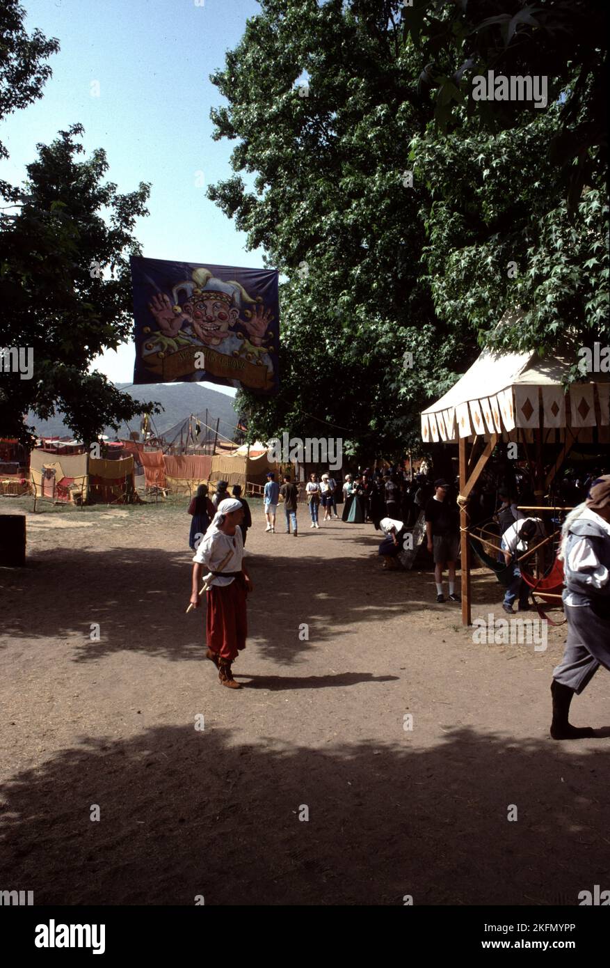 Agoura CA USA 5/1992. Renaissance plaisir faire. Renaissance de 14th à 16th siècles. Jeux, nourriture, joutes, chevaliers, costumes merveilleux, et le théâtre populaire. Banque D'Images