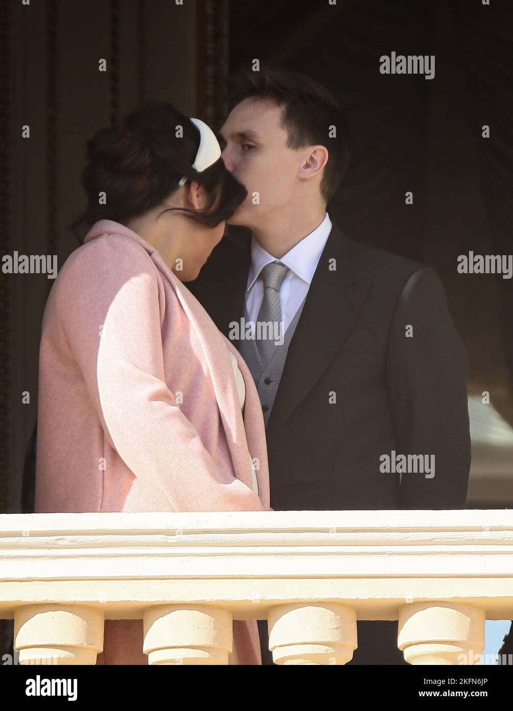 Marie Chevallier, Louis Ducruet assiste à la parade sur le balcon du palais lors de la célébration de la Journée nationale de 19 novembre 2022 à Monaco ville, Principauté de Monaco. Photo par Marco Piovanotto/IPA - PAS DE TABLOÏDES Banque D'Images