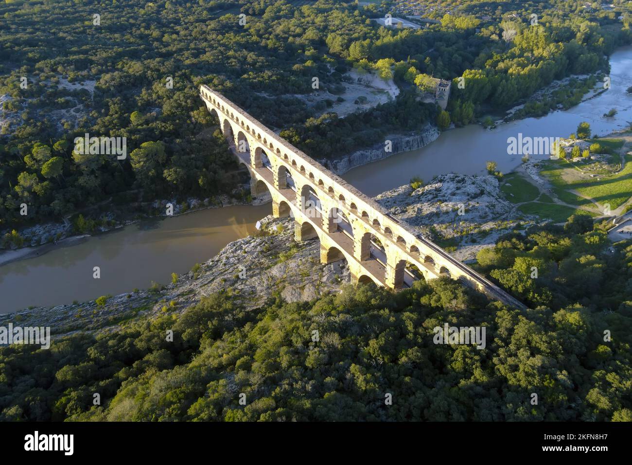Le 'Pont du Gard' est un ancien pont aqueduc romain construit au premier siècle après J.-C. pour transporter l'eau (31 miles). Il a été ajouté à la liste de l'UNESCO du World HE Banque D'Images