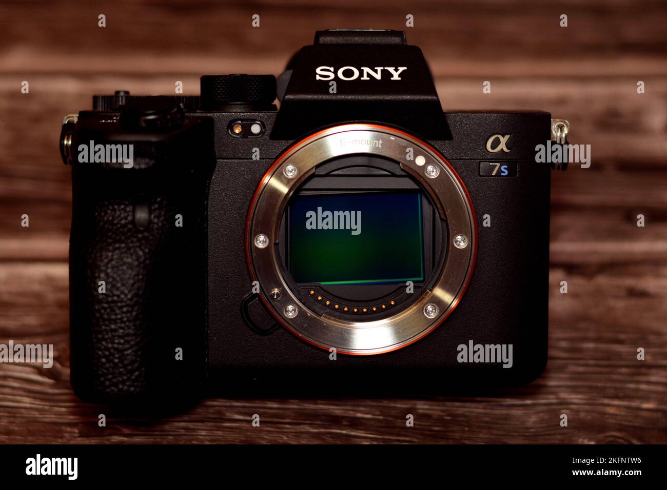 Le Caire, l'Egypte, 20 octobre 2022 : boîtier d'appareil photo numérique professionnel plein format Sony Alpha A7s iii sans miroir avec capteur CMOS Exmor R BSI, 12 MP, UHD 4K 1 Banque D'Images