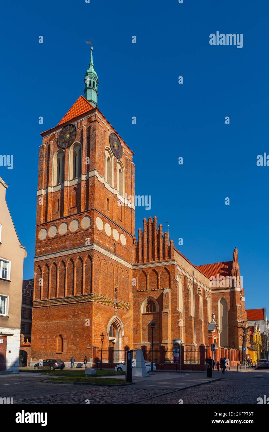 Gdansk, Pologne - 12 mars 2022 : Église Saint-Jean à Gdansk. Religion Banque D'Images