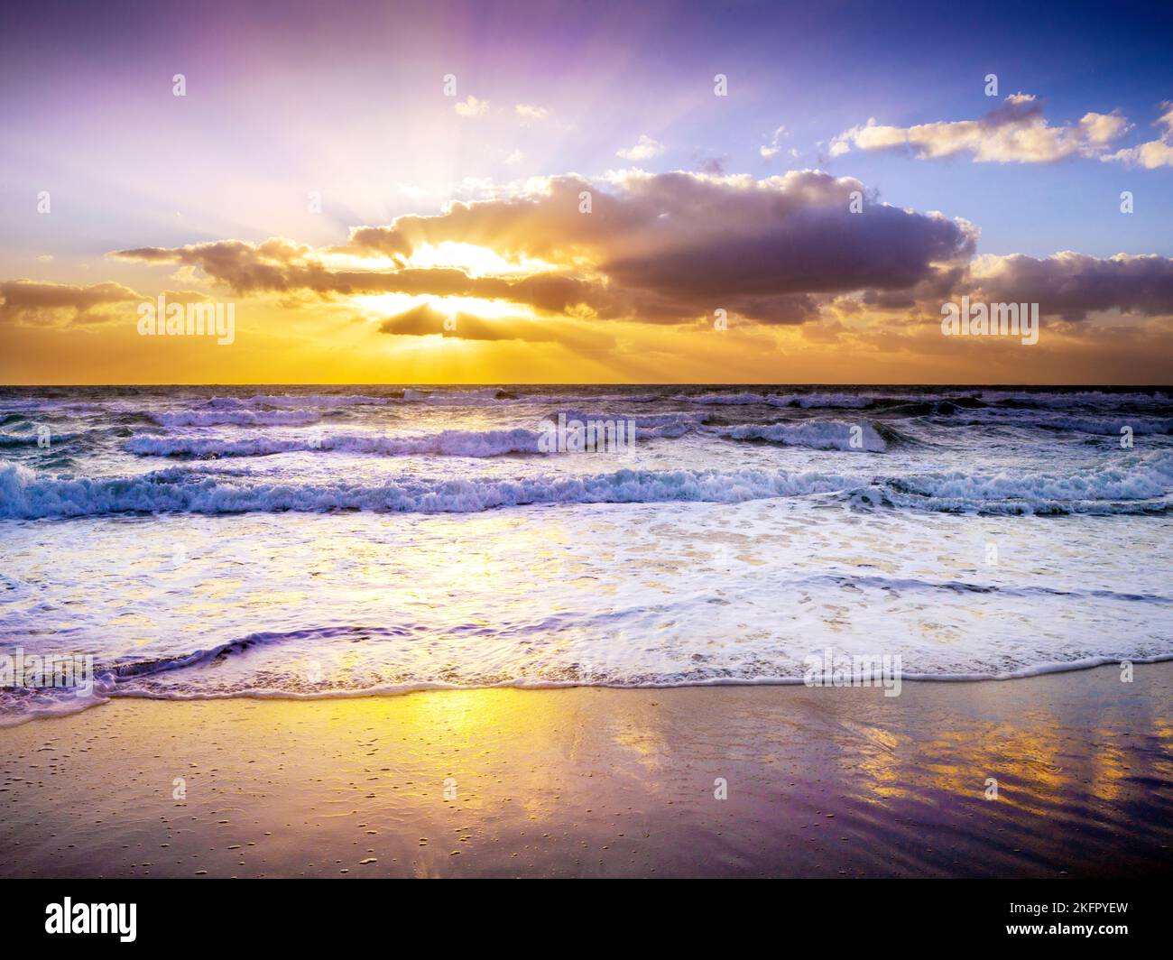 Magnifique Sunrise Hollywood Beach, Sunrise Miami, Floride du Sud, États-Unis Banque D'Images Magnifique Sunrise Hollywood Beach, Sunrise Miami, Floride du Sud, États-Unis Banque D'Images