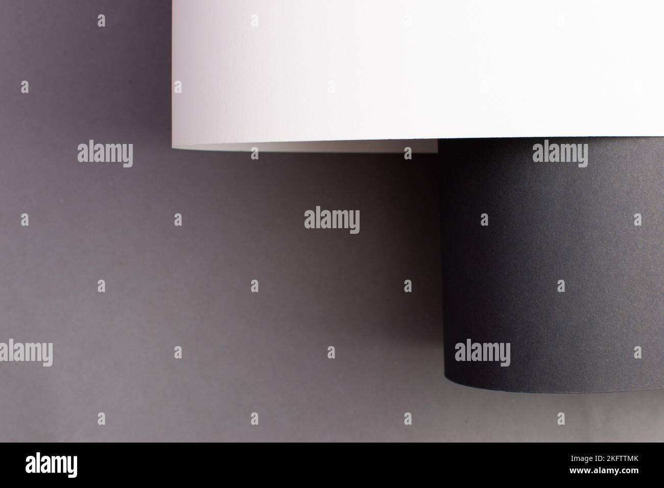 Arrière-plan en papier abstrait noir, blanc et gris Banque D'Images