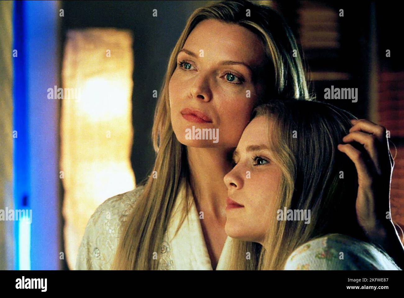 MICHELLE PFEIFFER, Alison Lohman, WHITE OLEANDER, 2002 Banque D'Images