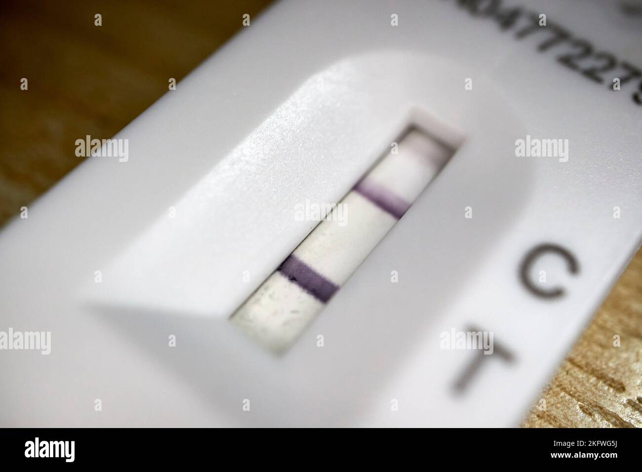 barres de résultat positif test covid-19 lft Banque D'Images