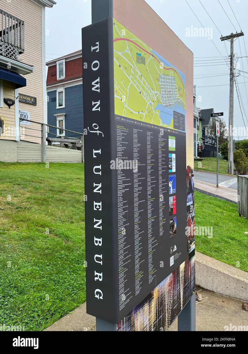 Panneau d'information pour la ville de Lunenburg. Banque D'Images