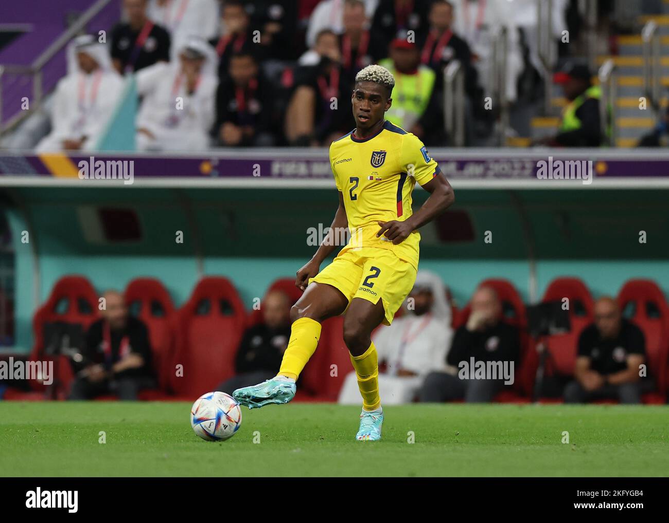 Al Khor, Qatar. 20th novembre 2022 ; Al Bayt Stadium, Al Khor, Qatar ; FIFA World Cup football, Qatar versus Equateur ; Felix Torres of Ecuador Credit: Action plus Sports Images/Alamy Live News Banque D'Images