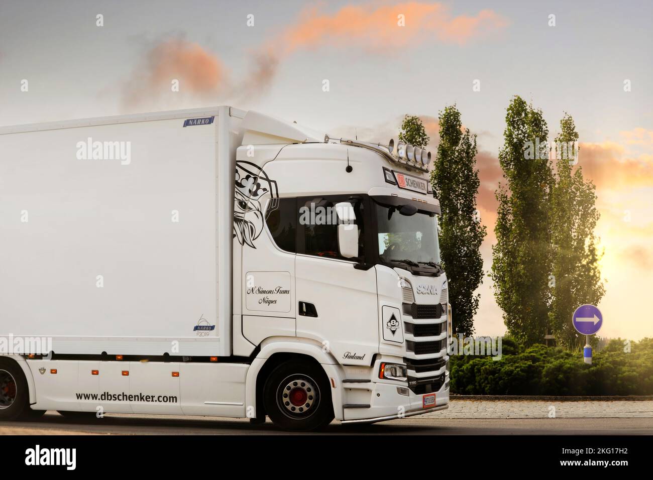 blanc-personnalis-scania-s580-n-simons-trans-camion-semi-remorque