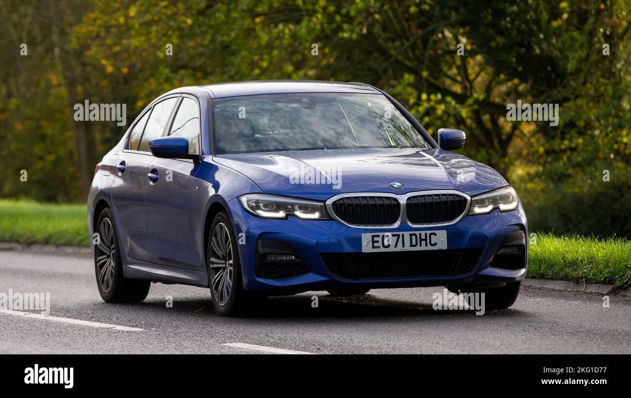 BMW hybride 2021 électrique 330E M SPORT AUTO Banque D'Images