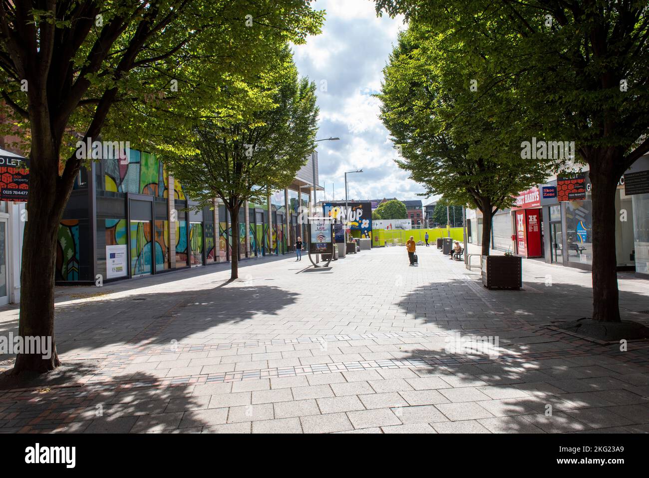 Nouveau passage piétonnier de Carrington Street à Lister Gate sur le côté sud du centre-ville de Nottingham, dans le Nottinghamshire Angleterre Banque D'Images
