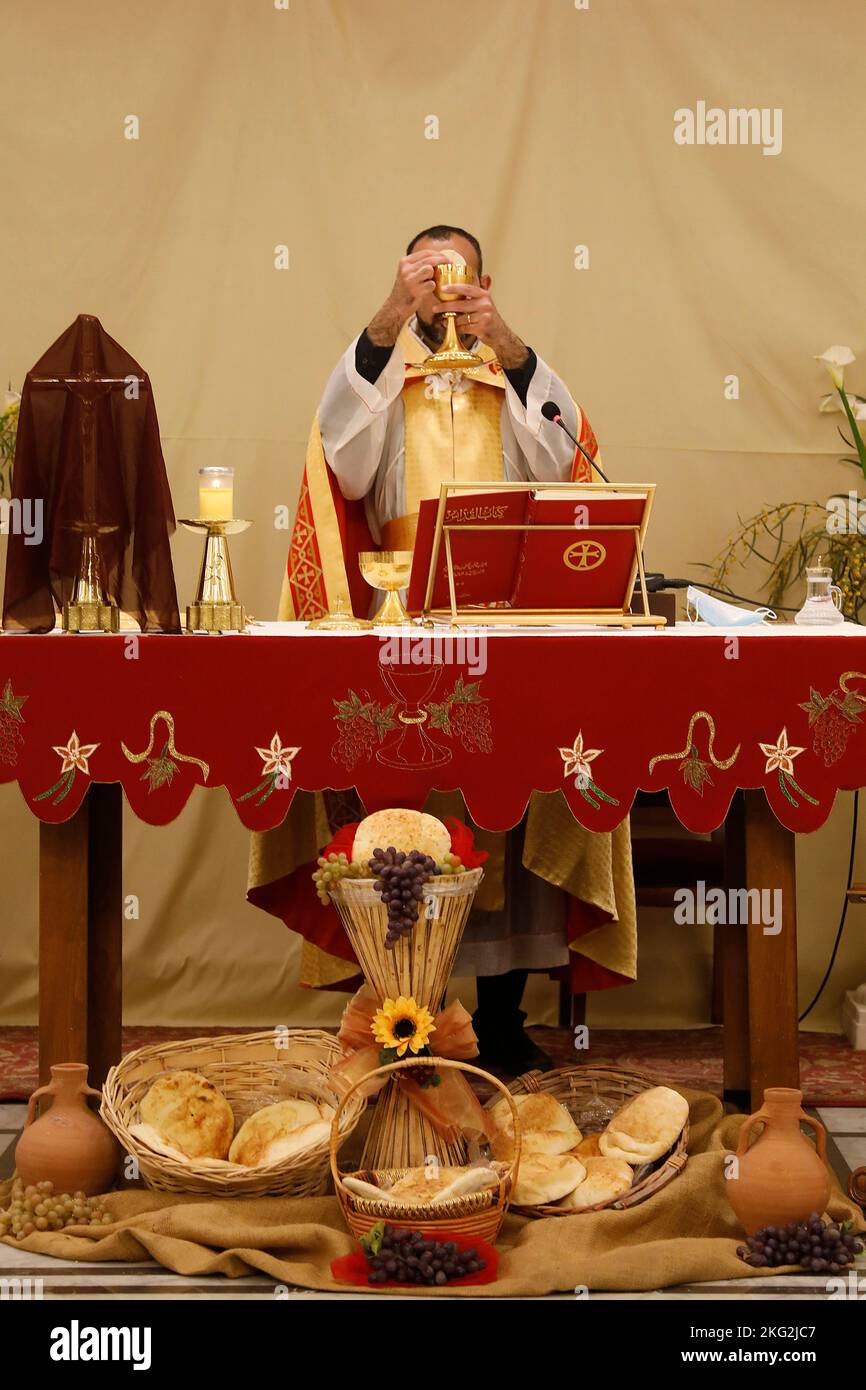 Célébration du jeudi Maundy dans notre église notre-Dame maronite, Houmal, Liban Banque D'Images