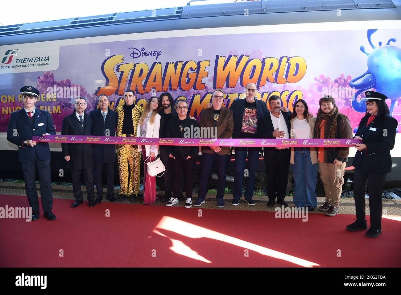 Rome, Italie. 21st novembre 2022. Rome : Gare Termini . Film photocall ' étrange monde . Un monde mystérieux ' . Photo : crédit de groupe : Agence photo indépendante/Alamy Live News Banque D'Images