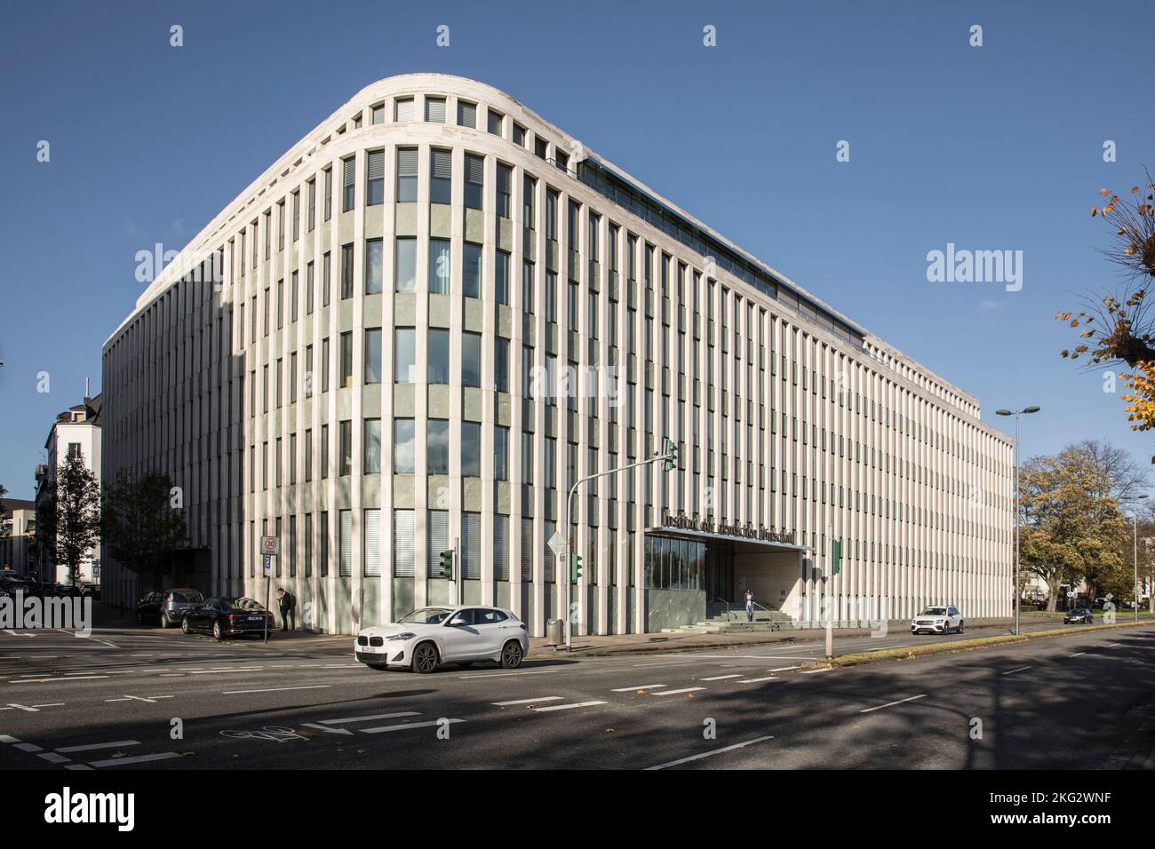 Institut der deutschen Wirtschaft Koeln ou Institut de recherche économique de Cologne, rue Konrad-Adenauer-Ufer, Cologne, Allemagne. Institut der Banque D'Images