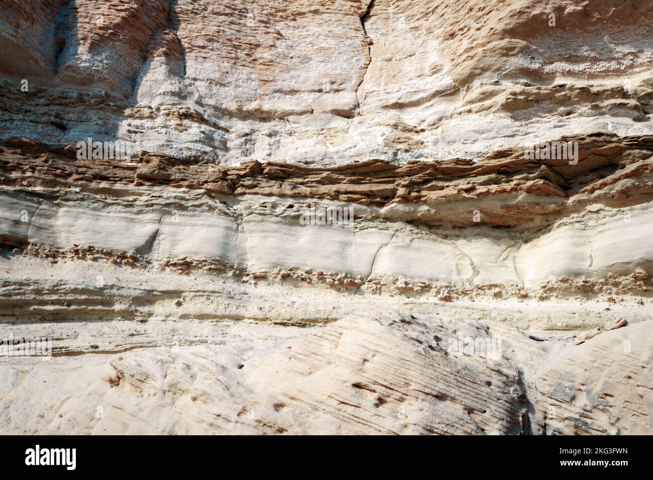 Sable Surface rock. Côte rocheuse de la mer Caspienne. Banque D'Images