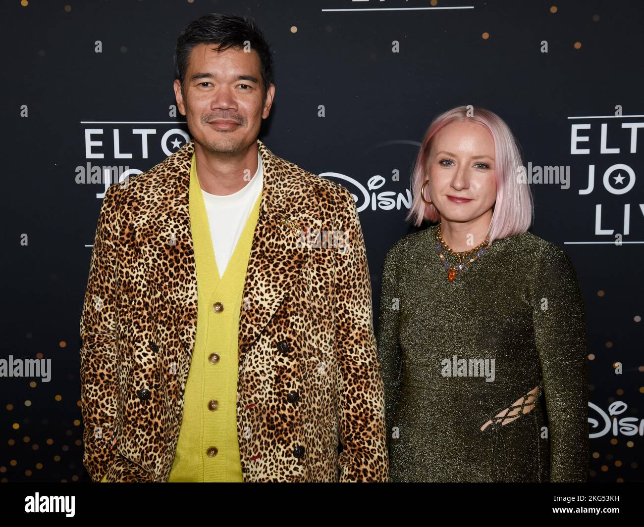 20 novembre 2022, Los Angeles, Californie, États-Unis : destin Daniel Crétton, Nicola Chapman assistez à l'événement « Elton John Live: Adieu du stade Dodger » de la route du brique jaune de Disney+. (Credit image: © Billy Bennight/ZUMA Press Wire) Banque D'Images