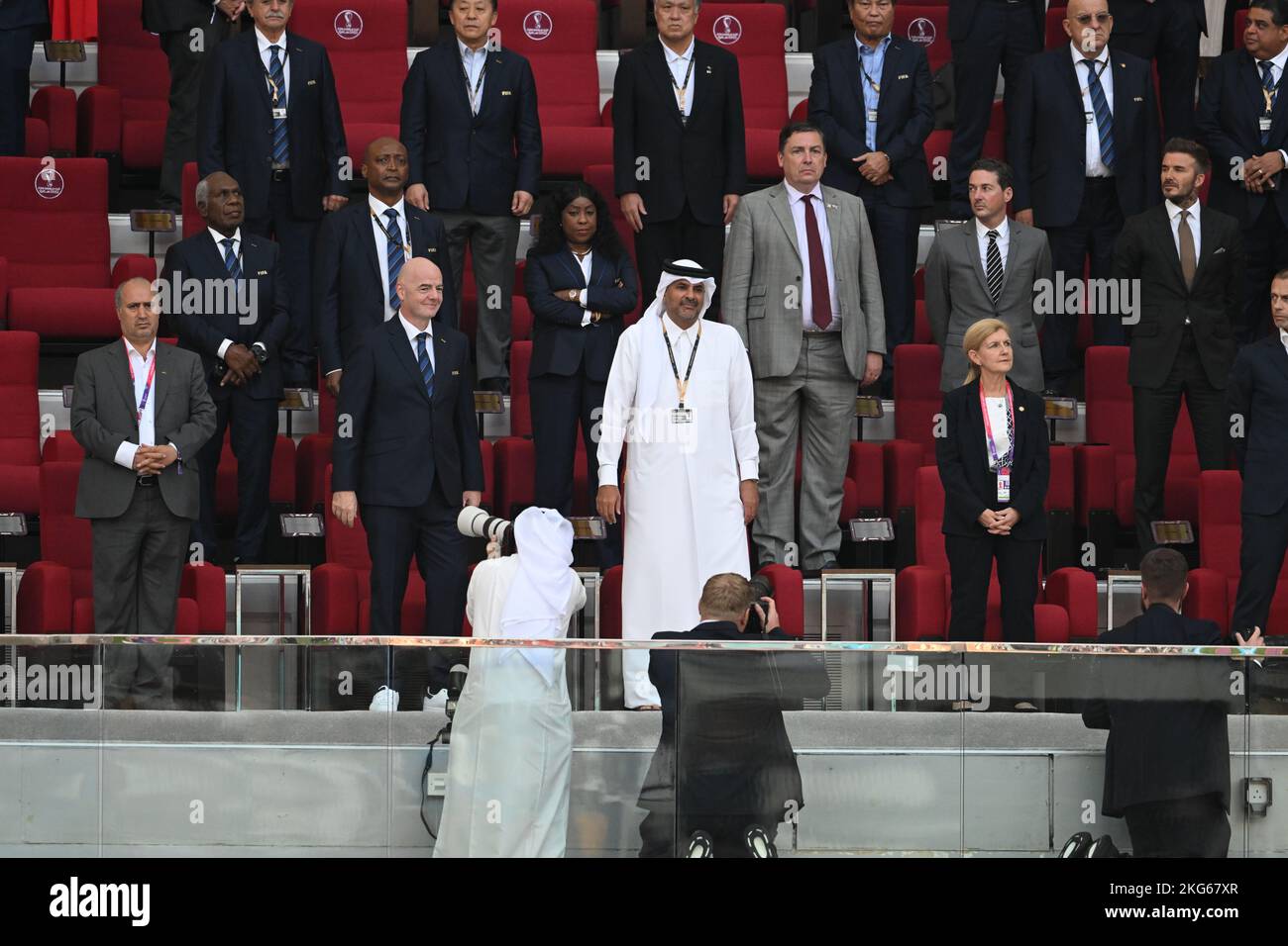 DOHA, Qatar. , . Gianni INFANTINO, Président de la FIFA dans le Grand Stand VIP avant le début du match, (R) David BECKHAM crédit: SPP Sport Press photo. /Alamy Live News Banque D'Images