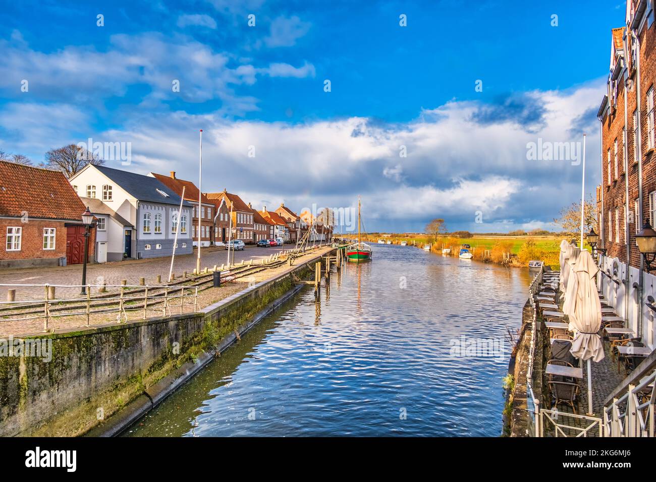 Petit port dans la ville médiévale de Ribe, Danemark Banque D'Images