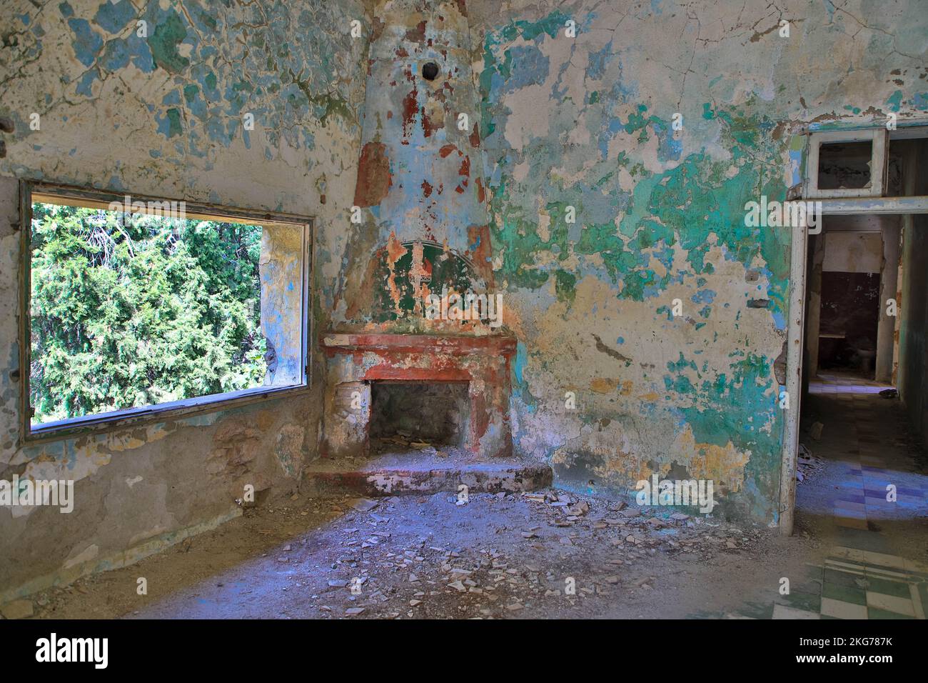 Sanatorium abandonné, lieu perdu, Eleousa, Île de Rhodes, Grèce. Banque D'Images