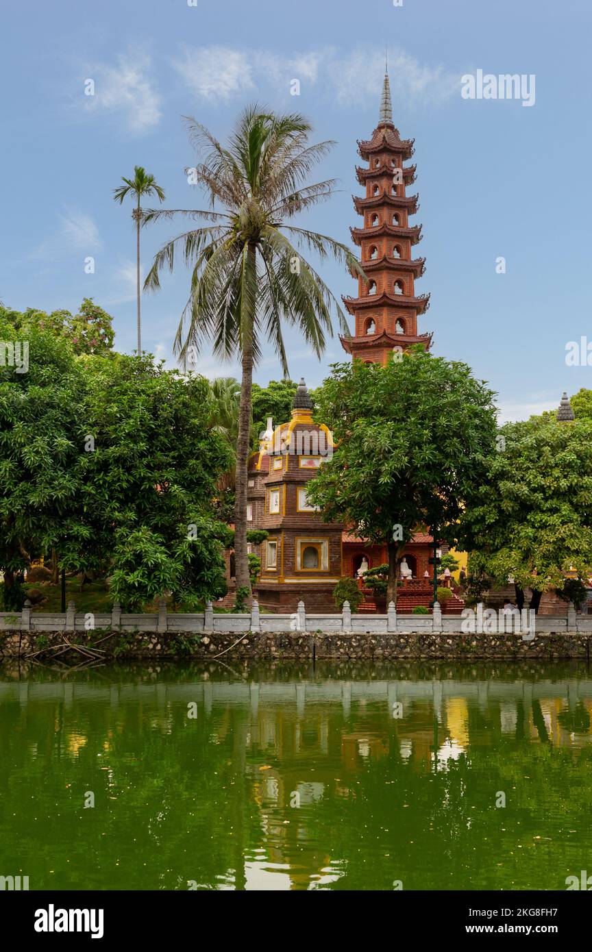 La Pagode Tran Quoc, Hanoï, Vietnam Banque D'Images