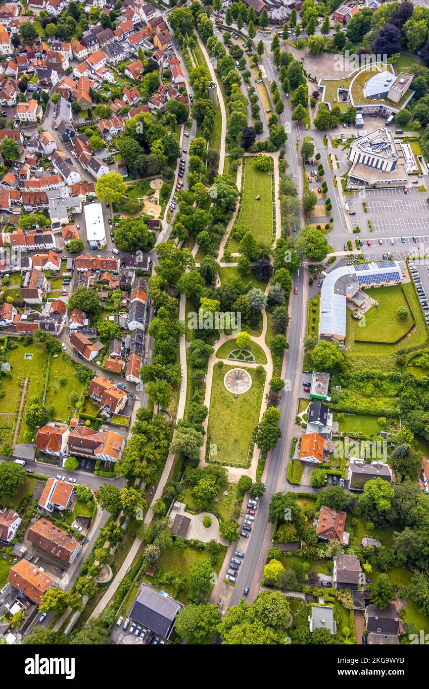 Vue aérienne, roseraie avec fontaine et rampart Soest, Soest, Soester Boerde, Rhénanie-du-Nord-Westphalie, Allemagne, Brunnen, DE, Europe, Photogra aérienne Banque D'Images