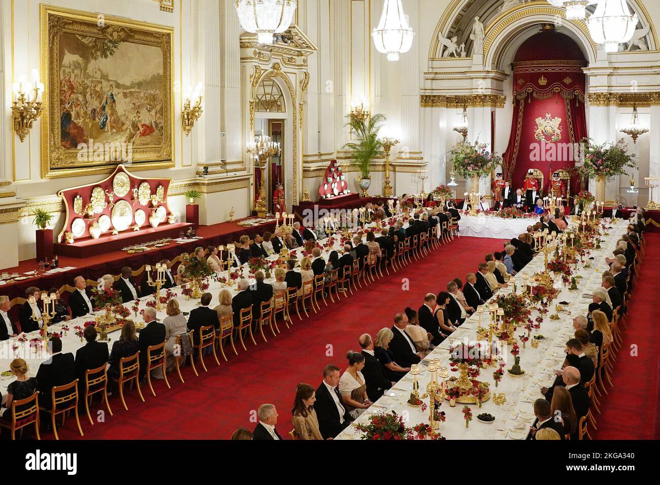 Invités au banquet d'État de Buckingham Palace, Londres, lors de la visite d'État au Royaume-Uni par le président Cyril Ramaphosa d'Afrique du Sud. Date de la photo: Mardi 22 novembre 2022. Banque D'Images