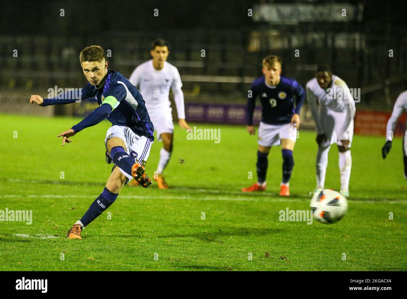 Ayr, Royaume-Uni. 22nd novembre 2022. L'Ecosse de moins de 19s ans a joué contre la France de moins de 19s ans à Sommerset Park, Ayr, Ayrshire Scotland, Royaume-Uni dans le championnat européen de moins de 19 ans 2023 qualifications. La France a gagné 3 -1 et l'Écosse est ainsi sortie de la compétition et la France passe au prochain tour. Crédit : Findlay/Alay Live News Banque D'Images
