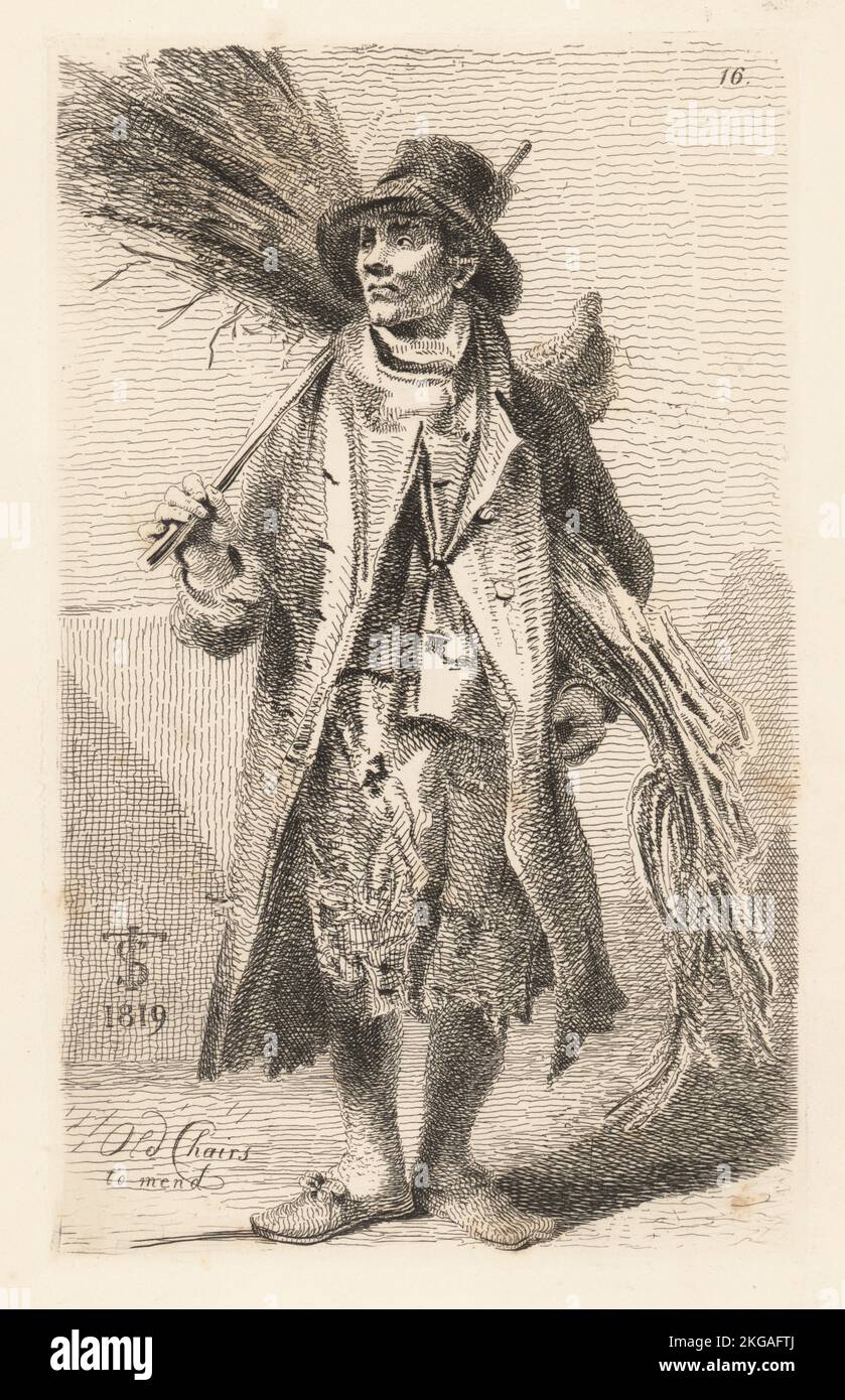 Israel Potter, président itinérant et mendiant, des bâtiments de Compton, Burton Crescent. En chapeau, grand manteau, vêtements déchiquetés avec vieux rushes sales au-dessus de son épaule. De vieilles chaises à réparer. Gravure en coperplate tirée de la vie et gravée par John Thomas Smith de ses propres cris de Londres, ou Vagabondiana 2, édité par Francis Douce, John Bowyer Nichols, Londres, 1839. Banque D'Images