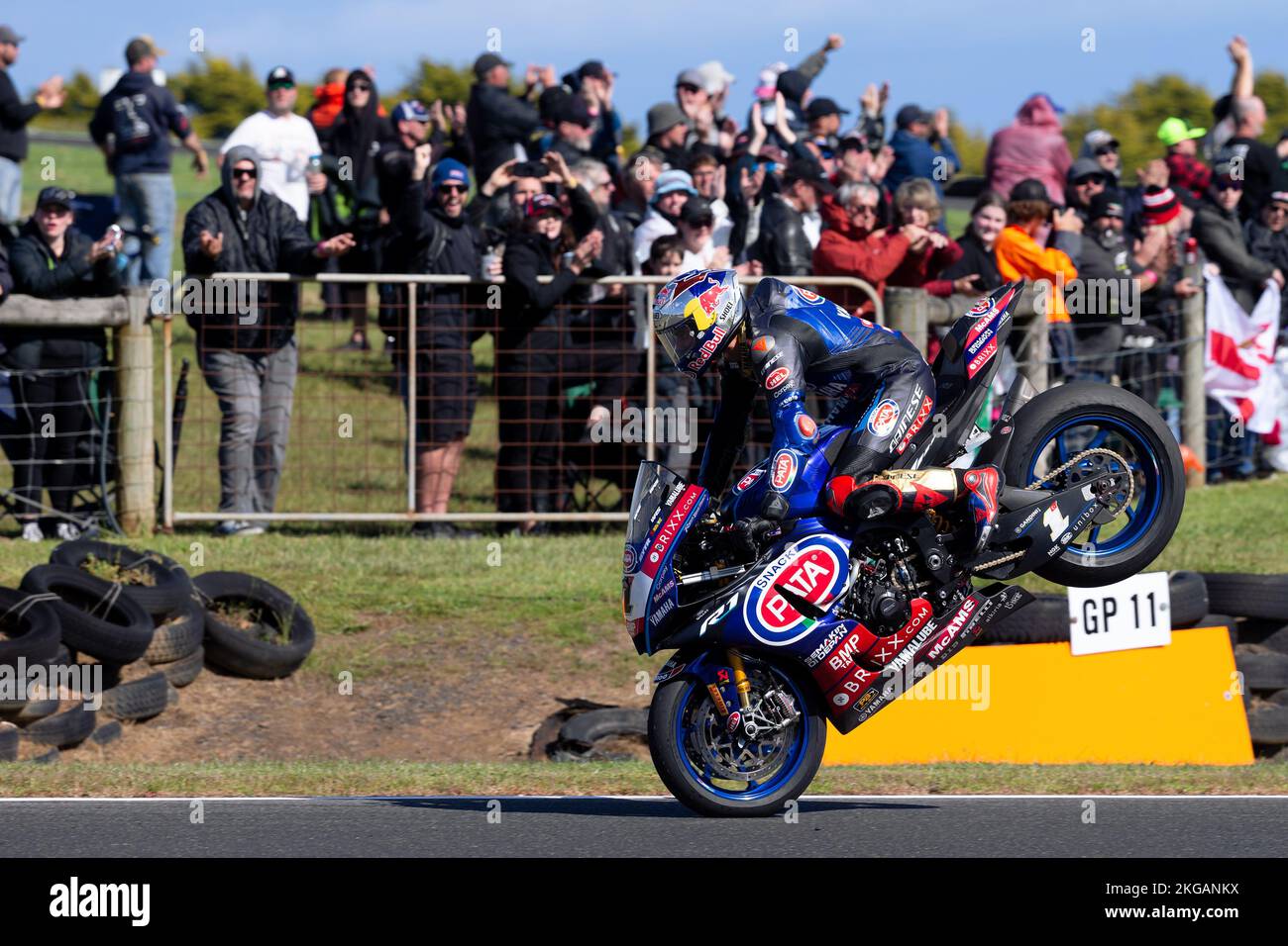 Phillip Island, Australie, 19 novembre 2022. Toprak RAZGATLIOGLU de Turquie sur la Pata Yamaha avec Brixx WorldSBK Yamaha YZF R1 pendant le Championnat du monde de Superbike 2022 au circuit de Phillip Island sur 19 novembre 2022 à Phillip Island, en Australie. Crédit : Dave Helison/Speed Media/Alamy Live News Banque D'Images