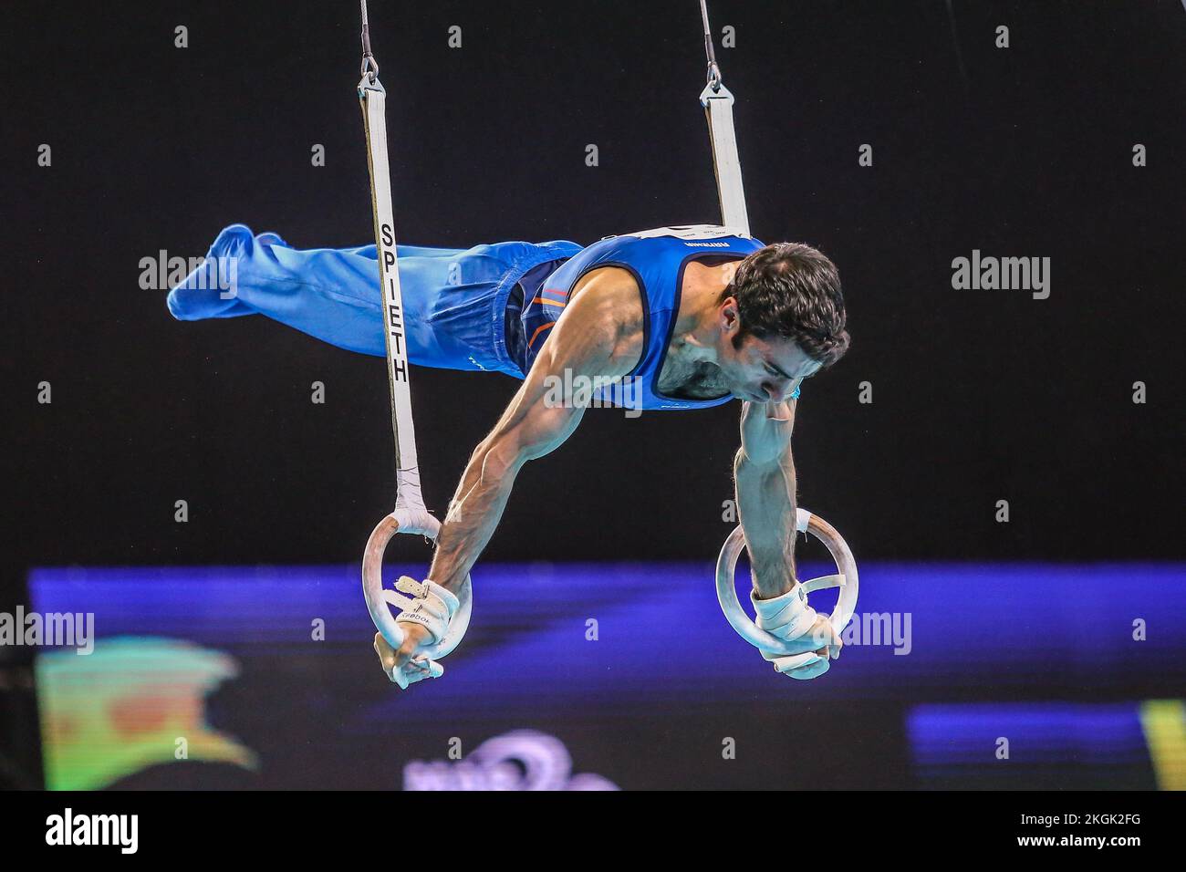 Szczecin, Pologne, 10 avril 2019: L'athlète arménien Davtyan Vahagn est en compétition sur les anneaux lors des championnats de gymnastique artistique Banque D'Images