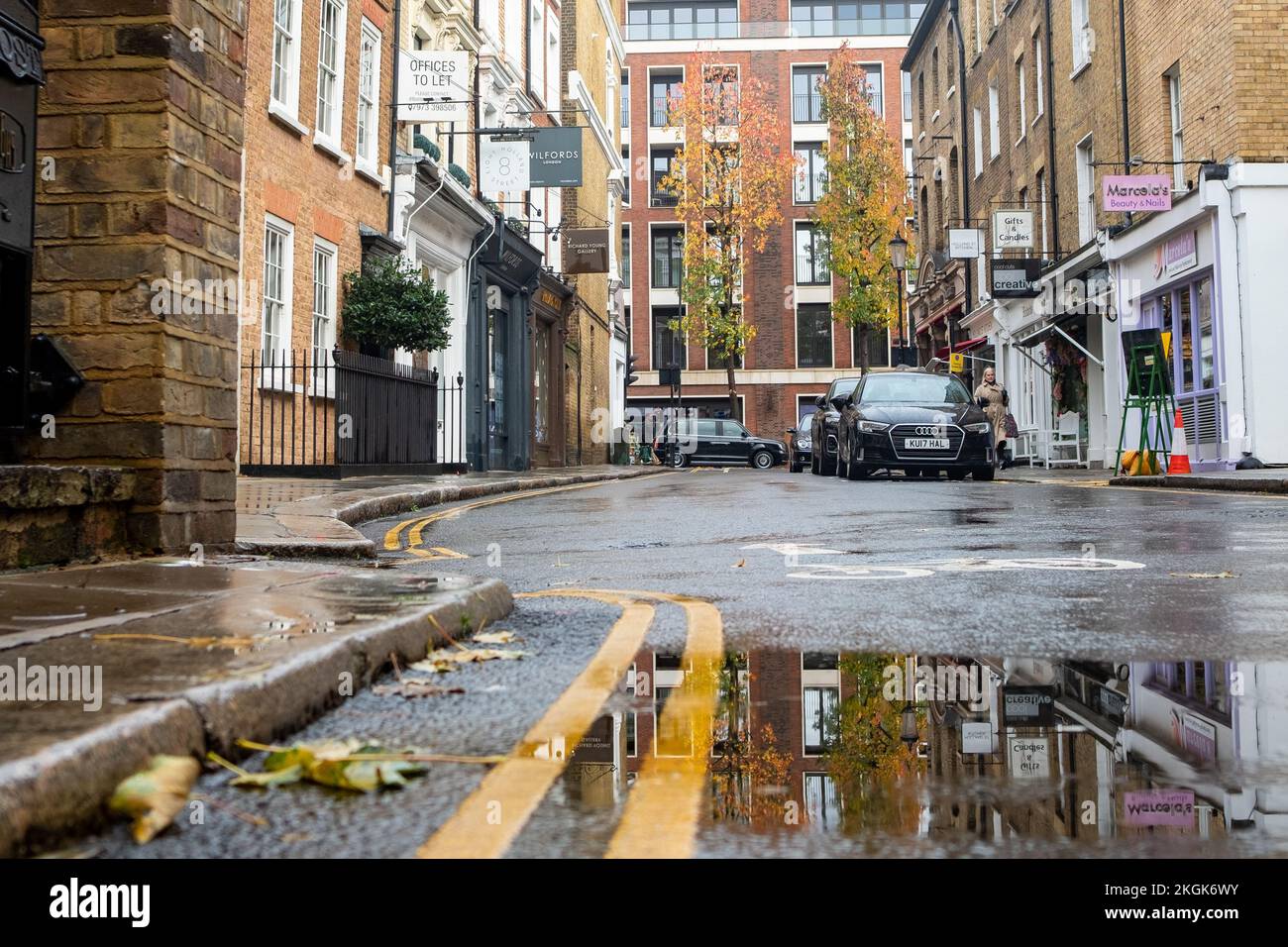 Londres - 2022 novembre : boutiques de Holland Street à proximité de Kensington High Street dans l'ouest de Londres Banque D'Images