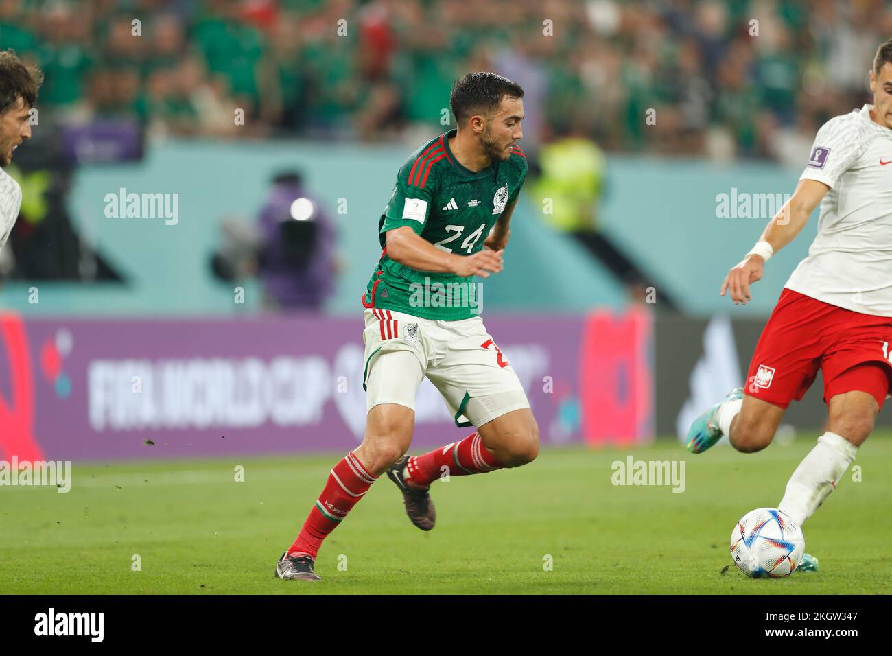 Doha, Qatar. 22nd novembre 2022. Luis Chavez (MEX) football : coupe du monde de la FIFA Qatar 2022 Stage Groupe C match entre le Mexique 0-0 Pologne au Stade 974 à Doha, Qatar . Crédit: Mutsu Kawamori/AFLO/Alay Live News Banque D'Images