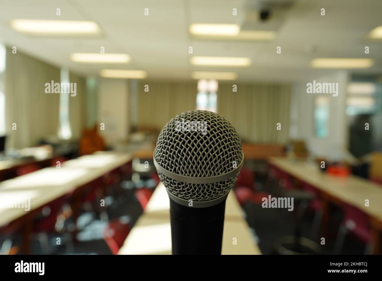 micro dans une petite salle de classe à l'école Banque D'Images