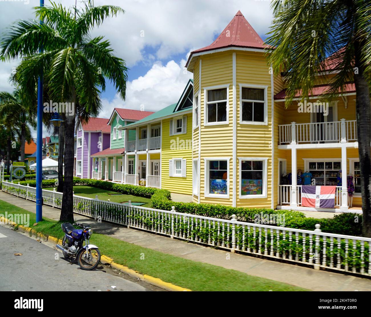 maisons en bois colorées de samana en république dominicaine Banque D'Images