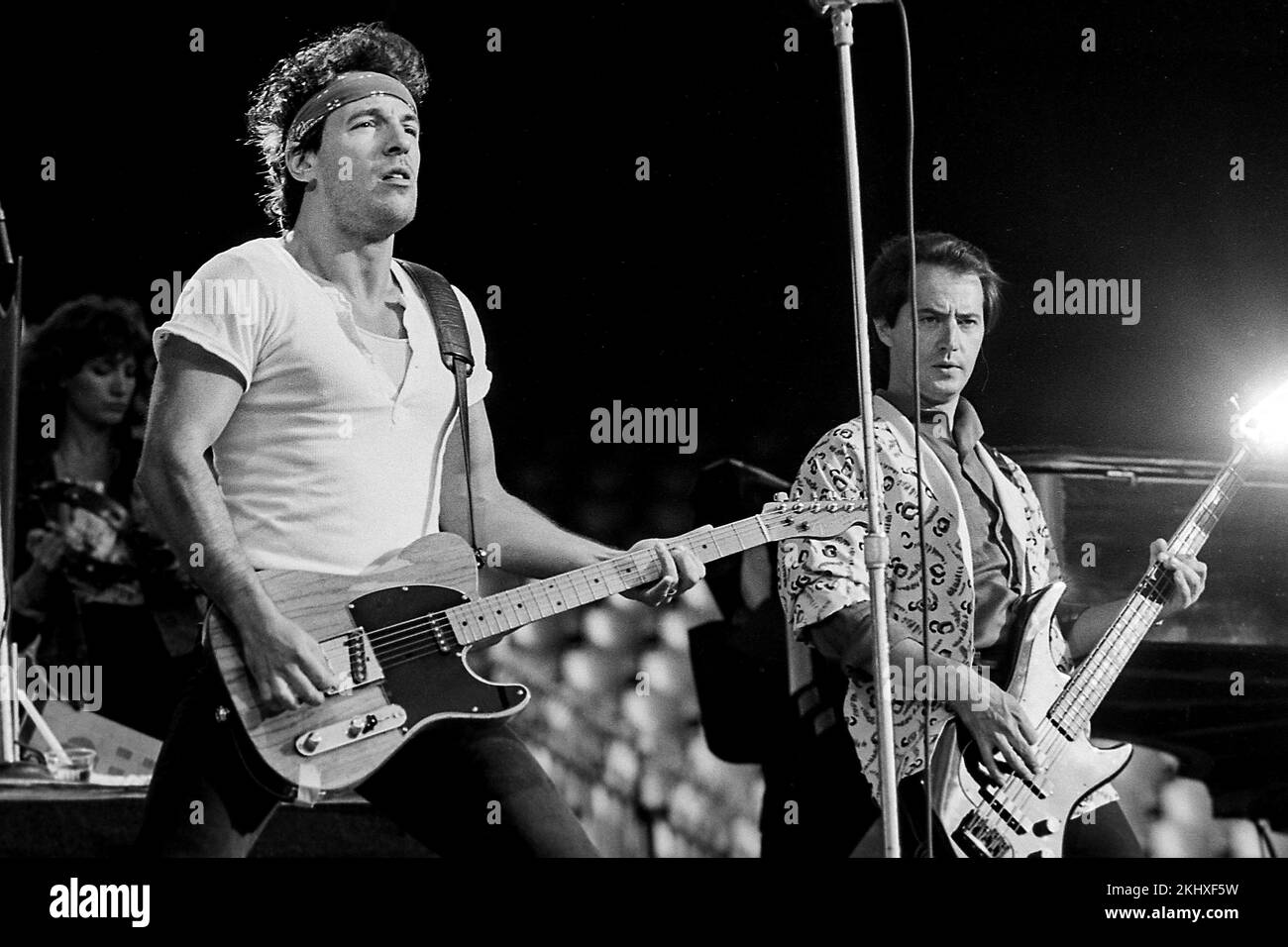 Bruce Springsteen en concert avec le groupe E Streetband dans le stade Feyenoord né dans la tournée des États-Unis. - Rotterdam Hollande - vvbvanbreefotografie Banque D'Images