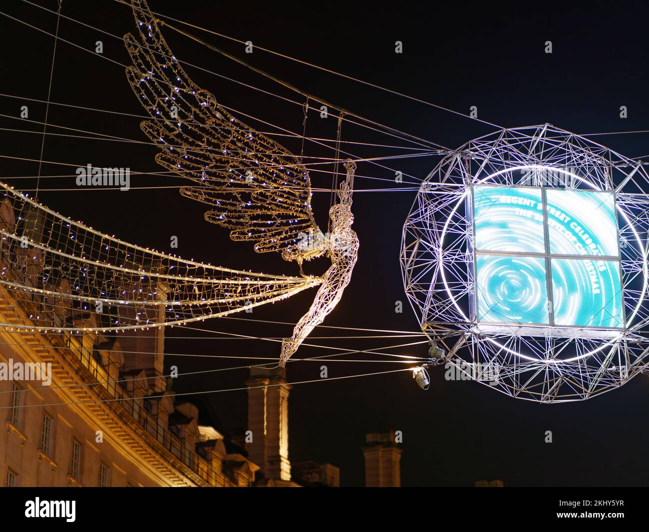 Spirit of Christmas Light display alias Angels sur Regent Street, Londres. Banque D'Images