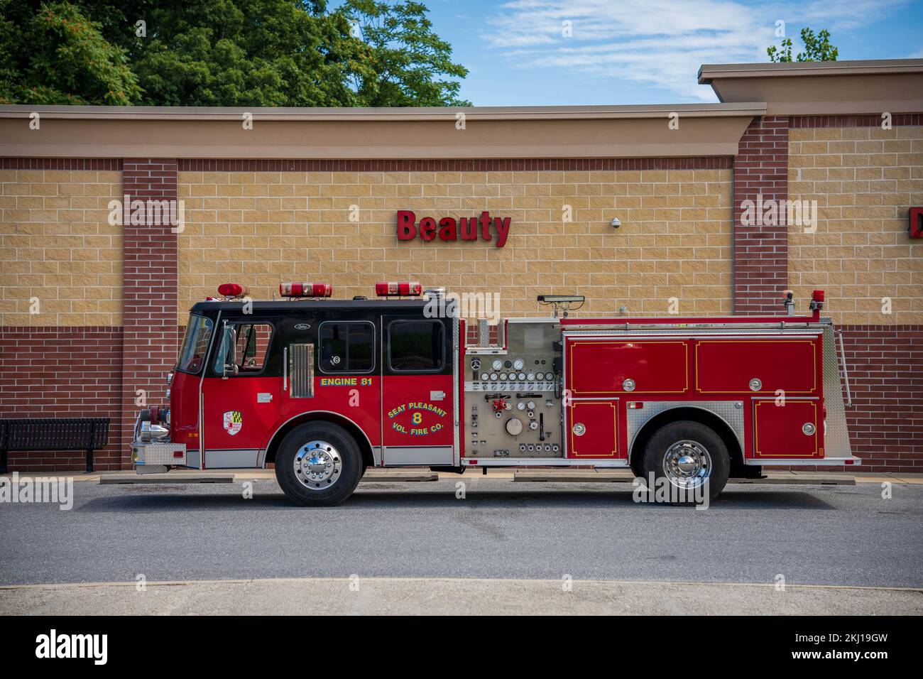 Camion-moteur de brigade d'incendie avec enseigne « Beauti » Banque D'Images