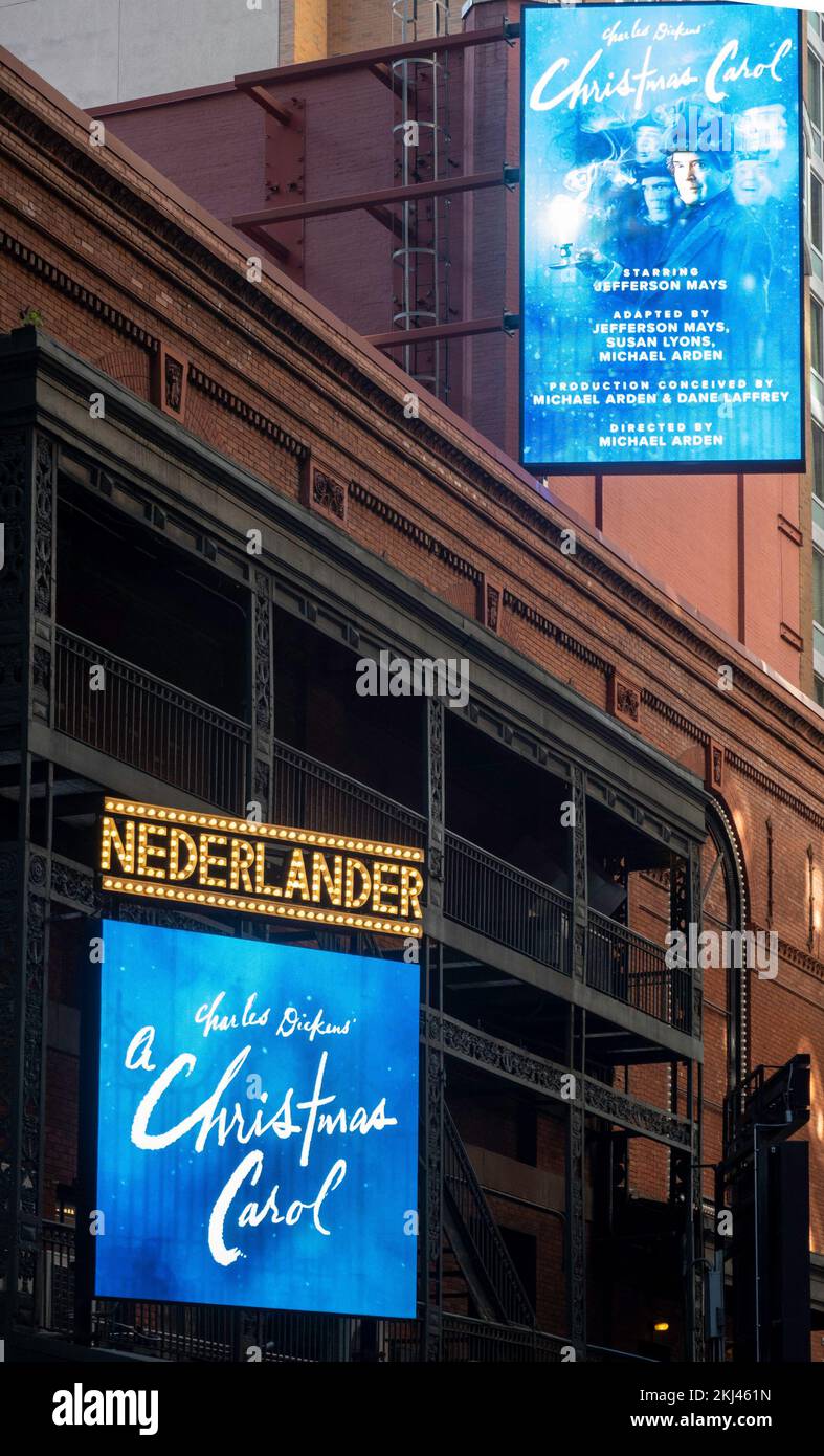 David T. Nederlander Theatre avec le Marquee 'A Christmas Carol', NYC, USA 2022 Banque D'Images