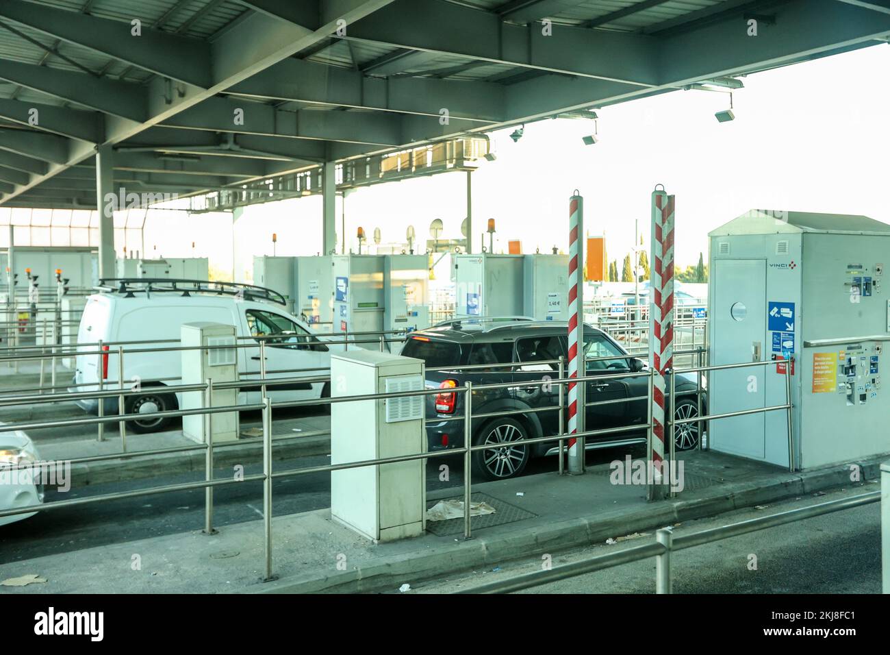 Péage,péage,péage,péage,péage,péage,autoroute,véhicule,paiement,rapide,autoroute,autoroute,autoroute,autoroute,périphérie,Marseille,Marseille,commune, Bouches-du-Rhône, la deuxième plus grande ville de France,Marseille, est la préfecture des Français, département des Bouches-du-Rhône, et capitale, De la région Provence-Alpes-Côte d'Azur. Sud de la France,France,Français,deuxième plus grande ville de France,août,été,Europe,Europe, Banque D'Images