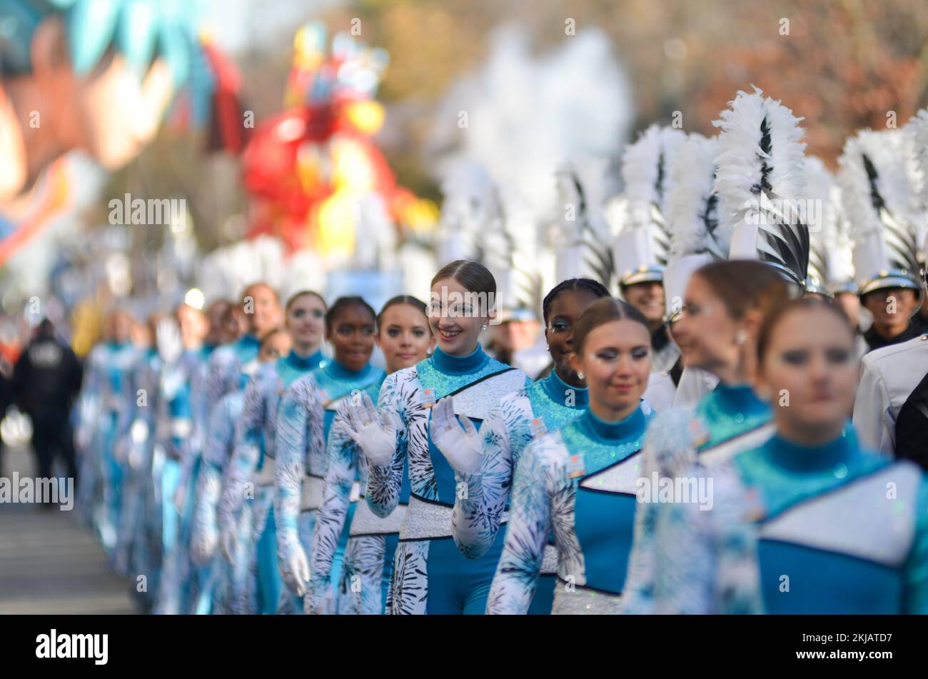 New York, États-Unis. 24th novembre 2022. Les artistes défilent à la parade de l'action de grâce de Macy en 96th à New York, sur 24 novembre 2022. (Photo de Ryan Rahman/Pacific Press) crédit: Pacific Press Media production Corp./Alay Live News Banque D'Images