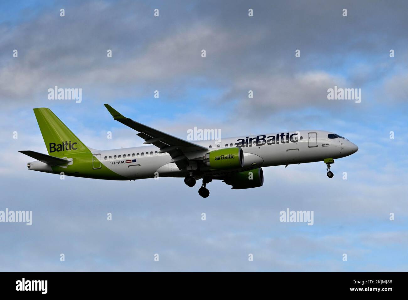 Aircraft Air Baltic, Airbus A220-300, YL-AAU Banque D'Images